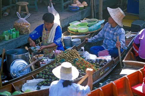 Food stalls at Damnoen Saduak floating market, Thailand, December 2002, vintage, retro, old,