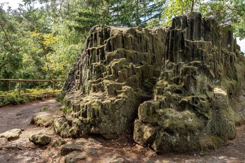 Organ rock formation in the Mühlsteinbrüche hiking area near Jonsdorf in the Zittau Mountains,