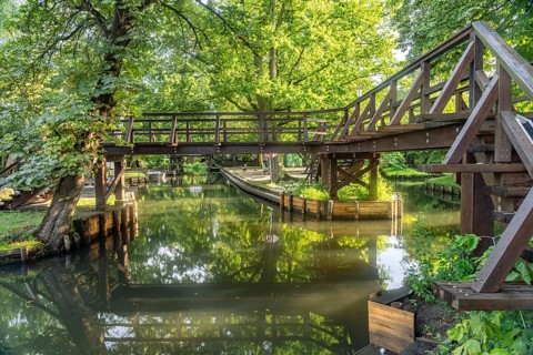 Wooden bridge in the open-air museum near Spreewalddorf Lehde, Lübbenau/Spreewald, Brandenburg,