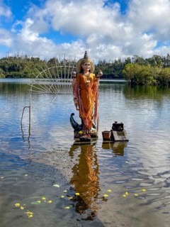 Hindu god figure figure sculpture of goddess deity Parvati woman woman woman woman Shakti of Lord