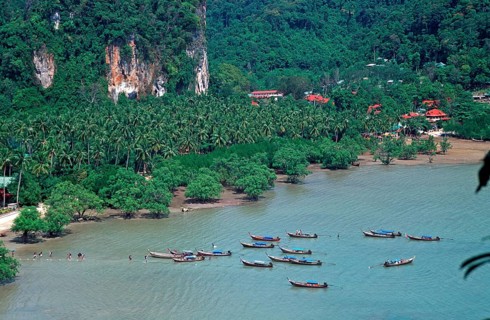 Mountains, sea, boats, view of Railay East from the viewpoint, two years in front of the tsunami,