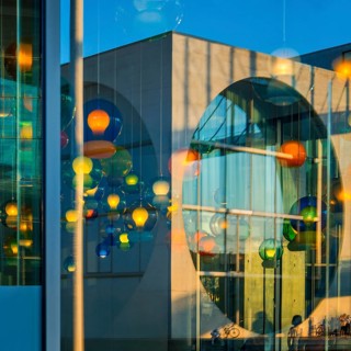Artistic lamp installation with window reflection of the Marie-Elisabeth-Lüders House, art,