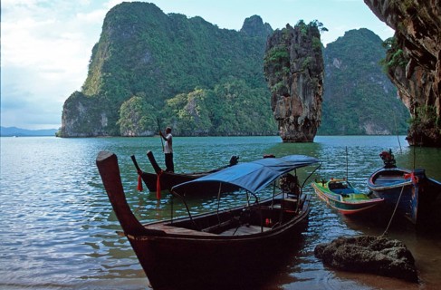 Boats, James Bond rocks, James Bond island, two years in front of the tsunami, Phangnga Bay, Ko