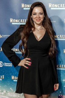 Anne Wünsche at the premiere of the 21st Original Roncalli Christmas Circus Berlin at Berlin's