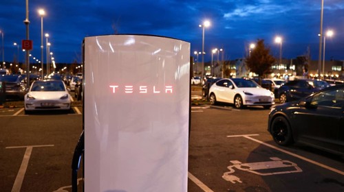 Super Charger charging station at the Tesla Gigafactory, Grünheide, 19.12.2025, Grünheide,