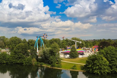 Fairground in Ulm Friedrichsau, folk festival, hustle and bustle, amusement park, amusement