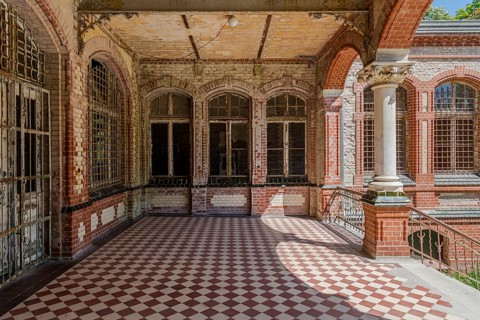 Lost Place, terrace of the Beelitz sanatorium, Brandenburg