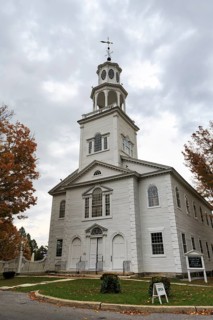 First Congregational Church of Bennington, historic church, multi-tiered bell tower, Palladian