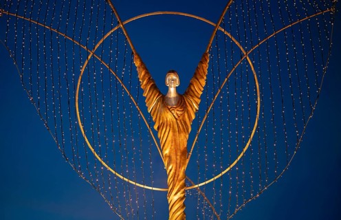 Golden angel, angel figure, angel motif, baroque Christmas market, Ludwigsburg, blue hour, dusk,