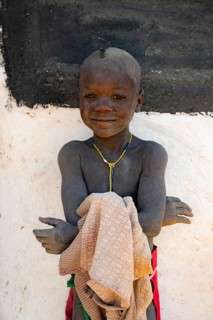 Portrait, child of the Hakaona tribe, also Havakona or Hakawona, near Opuwo, Kunene, Namibia