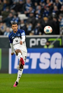 Ransford Königsdörffer Hamburger SV HSV (11) Action on the ball PreZero Arena, Sinsheim,