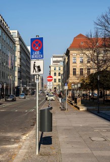 New road signs for delivery traffic, stopping in the charging area, Berlin, Germany