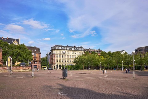 Residential and commercial buildings, houses, general architecture, lantern, trees, square made of