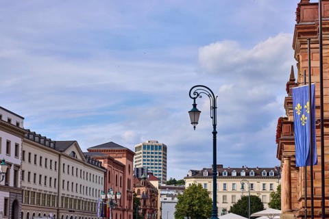 Lantern, flag of the city of Wiesbaden, general architecture, high-rise building, town hall,