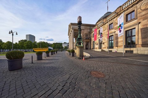 Spa hotel, architectural style neoclassicism, architect Friedrich von Thiersch, building material