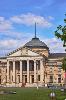 Spa hotel, neo-classical style, architect Friedrich von Thiersch, columns, Aquis Mattiacis