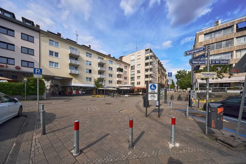 Pedestrian zone, traffic sign pedestrian zone, additional sign for cyclists free, traffic sign