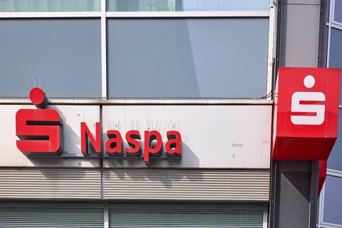 Nassauische Sparkasse - Finanz-Center, Naspa, logo, commercial building, facade, window, sunny,