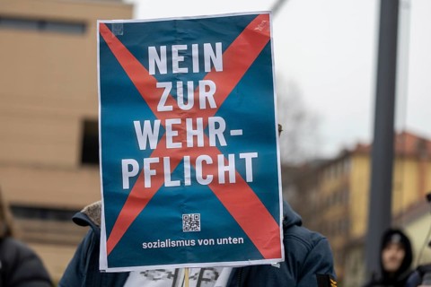 Demonstration against compulsory military service in Ludwigshafen am Rhein***Picture: Sign with the