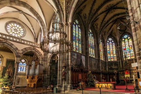 Interior view, Church of St. Peter and Paul, Obernai, Alsace, Bas-Rhin Department, France