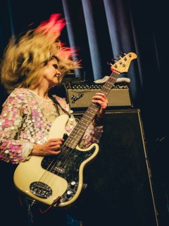 Charlotte Cooper, singer and bass player from The Subways live on For Eternity Tour 2025 at Hole44
