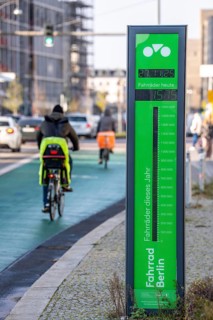 Bicycle barometer on Karl-Marx-Allee in Berlin, the number of bicycles passing by the counting