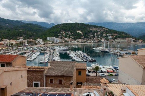 Lots of boats, harbour, Port de Soller, Majorca, Spain
