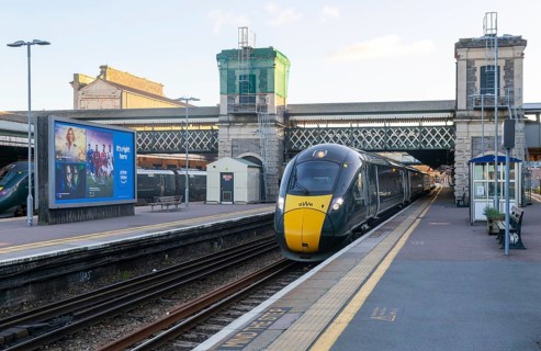 GWR British Rail Class 800 train at platform, Exeter St Davids railway station, Exeter, Devon,