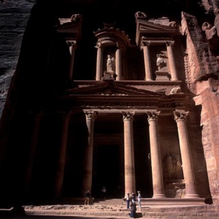 Khazne Faraun, Pharaoh's Treasure House, Nabatean Rock City Petra, Jordan