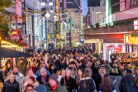 The Westenhellweg in Dortmund, pedestrian zone, city center, busy shopping street in mid-November,