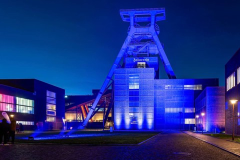 International Children's Rights Day, in addition buildings around the world are illuminated blue,