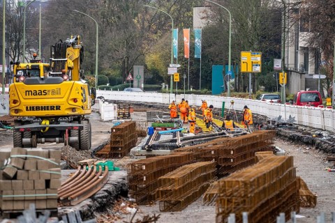 Large-scale construction site in the city center of Essen, Herkulesstraße, the construction of new