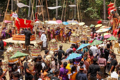 Preparing for a corpse cremation, (Ngaben), Ubud, Bali, Indonesia