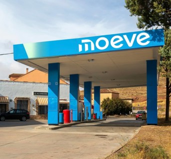 Moeve formerly Cepsa petrol gas station, Molina de Aragón, Guadalajara province, Castile-La Mancha,