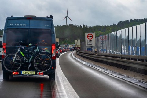 Traffic jam on the A9 motorway, a noise barrier on the right, Hof, Upper Franconia, Bavaria,