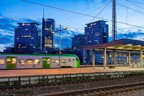S-Bahn, in Essen main station, on the platform, North Rhine-Westphalia, Germany