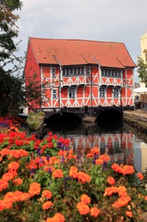 Vaulted, heritage-protected half-timbered house in Runde Grube 4 in the Hanseatic City of Wismar,