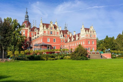 New Muskau Castle, Muskauer Park, UNESCO World Heritage Site, Bad Muskau, Upper Lusatia, Saxony,