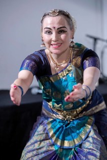 Eva Isolde Balzer, dancer, Hope in Resonance, Carnatic Music and Bharatanatyam Fundrising Evening