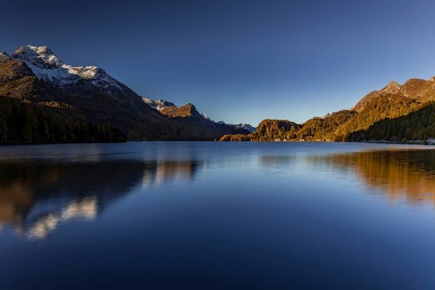 Mountain lake, reflection, mountains, larch forest, autumn discoloration, autumn, sunrise, Lake