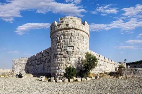Inner fortification, olive tree, bastion, Neratzia fortress, also Nerantzia, castle, first