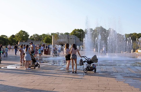 Water feature at King Milam Square, behind the fortress's Stambol Gate, Old Town, Niš, Serbia