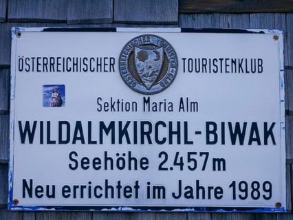 Wildalmkirchl bivouac sign, a bivouac hut or bivouac box in the Steinernes Meer, Berchtesgaden
