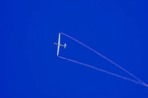 An SZD-59-1 ACRO glider, registration D-1138, during a demonstration as part of an air show at the