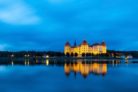 Moritzburg Castle in the blue hour, castle pond, reflection, sunset, Moritzburg, Saxony, Germany