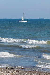 Sailboat, waves, swell, Baltic Sea, Geltinger Birk nature reserve, Nieby, Schleswig-Holstein,