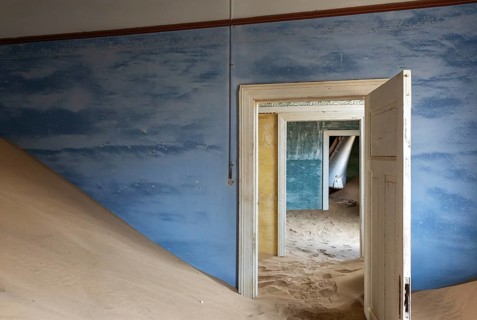 At Kolmanskop, the abandoned ghost town of the diamond days of the early 1900 and of German origin.