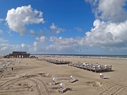 California kitesurfing Masters 2025, kitesurfing, strong wind, sport, pleasure, spectators, North