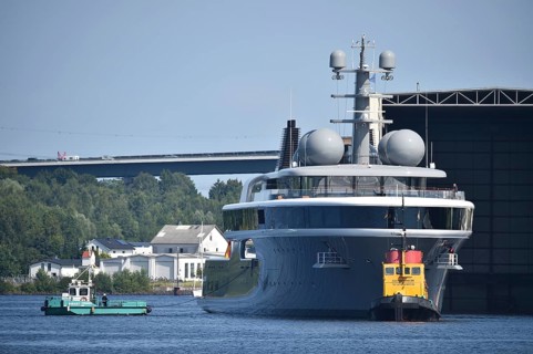 The new superyacht COSMOS leaves the Lürssen shipyard near Rendsburg for the Kiel Canal, Kielkanal,