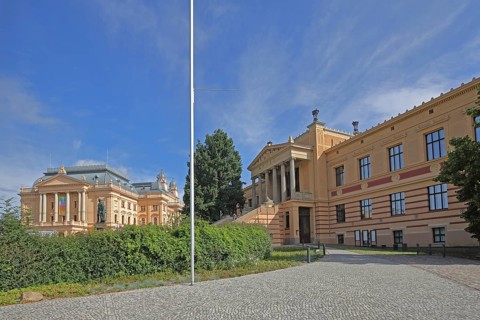 State Theatre and State Museum, Schwerin, Mecklenburg-Vorpommern, Germany